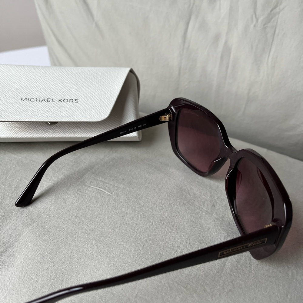 Michael Kors Sunglasses! - Picture 5 of 6